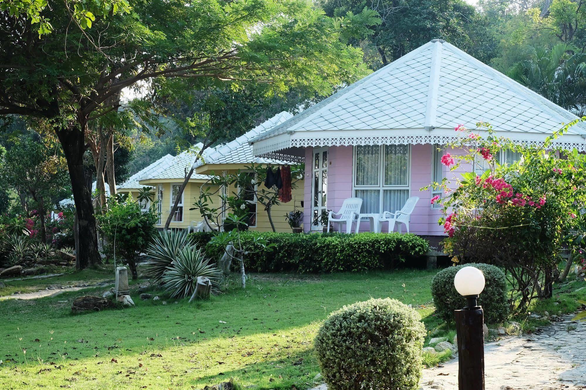 Nimmanoradee Resort - Sha Plus Certified Koh Samet Dış mekan fotoğraf
